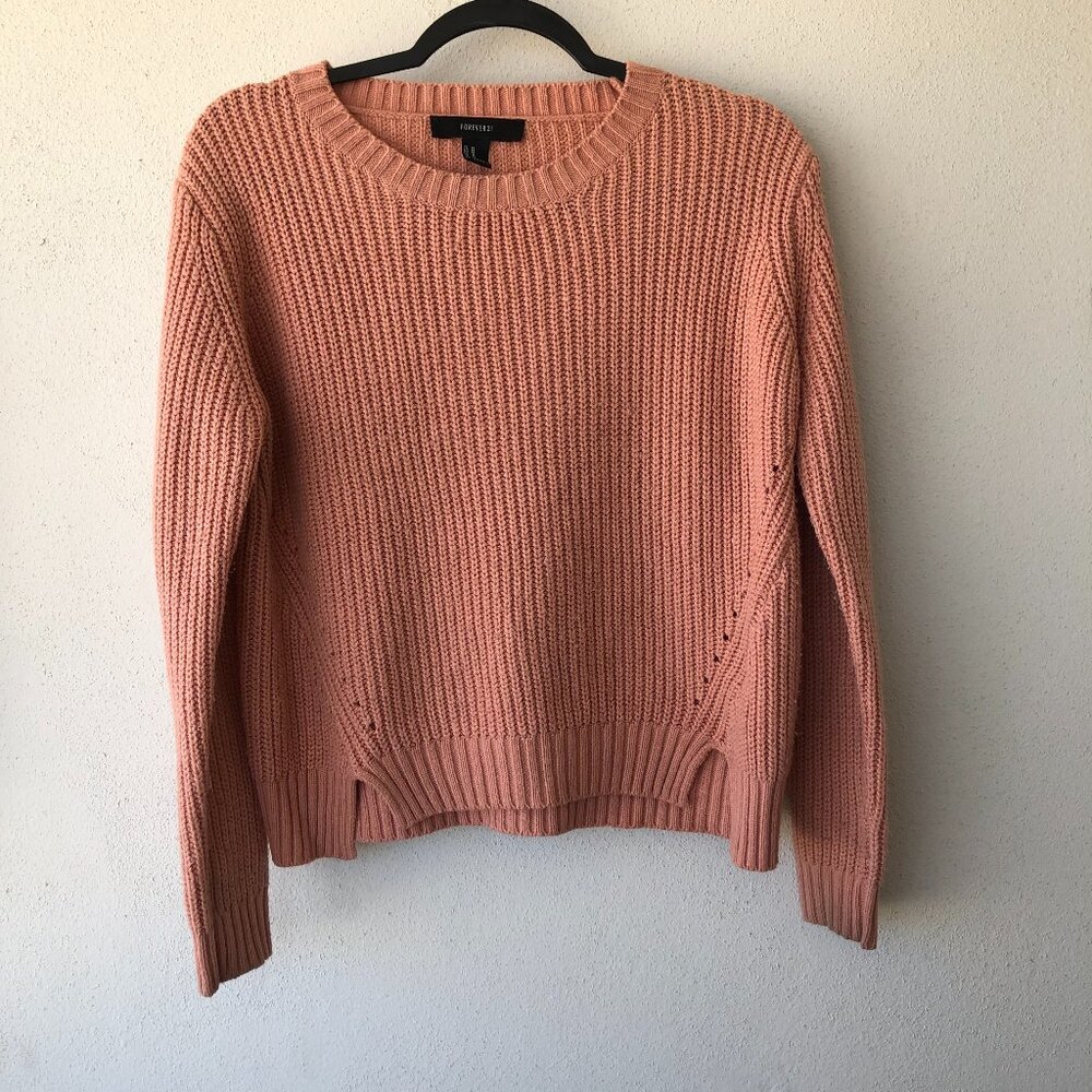 NWOT Forever 21 Pink Crewneck Knit Sweater Size Medium